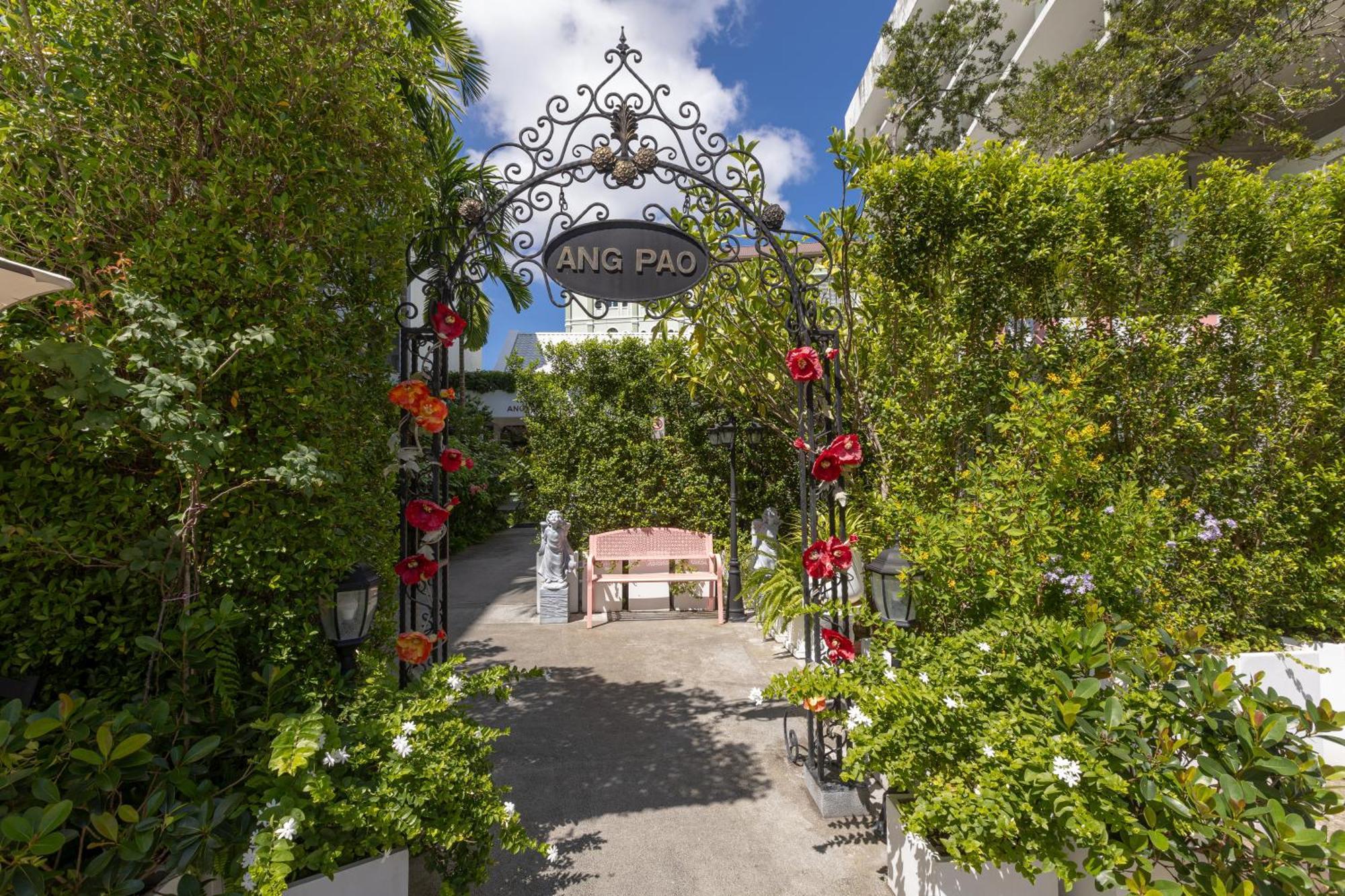 Ang Pao Hotel Phuket Exterior photo